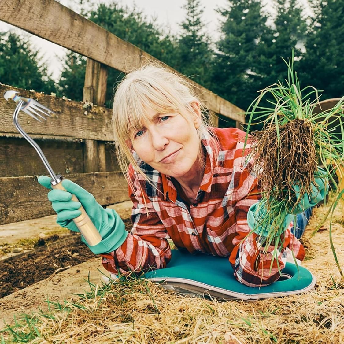 Sharp Weeding Tool – Professional Garden Helper